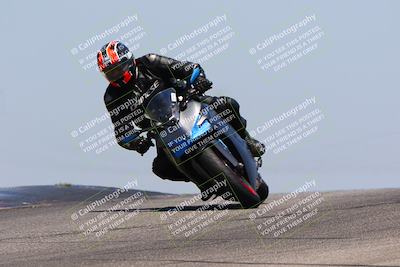 media/May-22-2023-Fastrack Riders (Mon) [[ae7626d9d8]]/Level 2/1230pm (Outside Grapevine)/